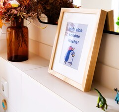 Paper 7 ist eines der bislang günstigsten E-Ink-Poster. (Bildquelle: Paperless Paper)