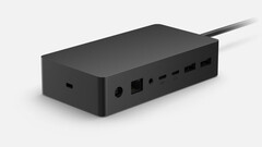 Das Surface Dock 2 erweitert aktuelle Surface-Geräte um gleich vier USB-C-Anschlüsse und mehr. (Bild: Microsoft)