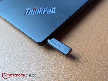 Stift ist im Gehäuse integriert