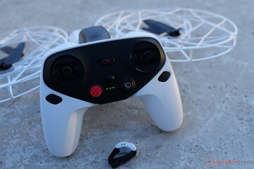 Die Antigravity A1 bekommt einen Controller