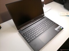 Gigabyte Aero 15 Refresh mit 8. Generation Core i7-8750H