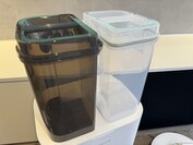 Schmutz- und Frischwassertank