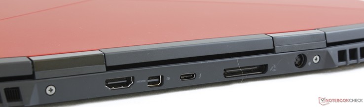 Hinten: HDMI 2.0, Mini-DisplayPort 1.3, Thunderbolt 3, Alienware Graphics Amplifier, Netzteil
