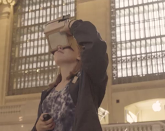 HoloKit: Augmented Reality à la Google Cardboard