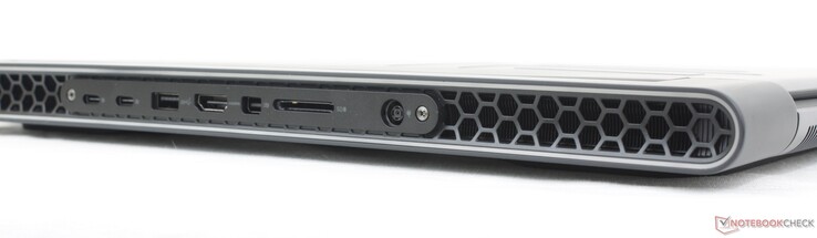 Rückseite: 2x USB-C 3.2 Gen. 2 mit DisplayPort + Stromversorgung, USB-A 3.2 Gen. 1, HDMI 2.1, Mini-DisplayPort 1.4, SD-Kartenleser, Netzteil