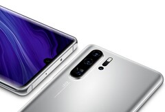 Bekommen ältere Huawei Phones wie das P30 Pro New Edition im Bild nach Auslaufen der temporären US-Lizenz nun Probleme?