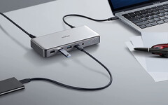 Die Anker 563 10-in-1 USB-C Docking Station mit Triple Display Support für M1 Macs.