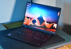 Lenovo ThinkPad X1 Carbon G11 Business-Laptop mit hochauflösendem OLED-Display, 32 GB RAM und LTE zum neuen Bestpreis (Bild: Benjamin Herzig)