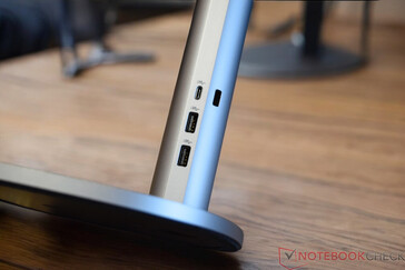 HP OmniStudio X All-in-One 32