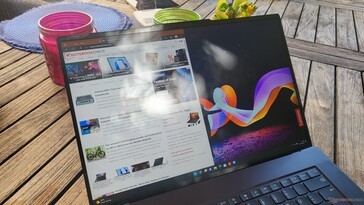 ThinkPad Z16 (outdoor)