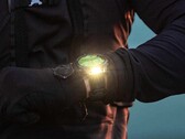 Die Garmin Fenix 8 besitzt eine integrierte LED-Taschenlampe.