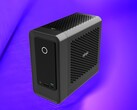 Zotac verbaut die Desktop-Version der GeForce RTX 5070 Ti in einen Mini-PC. (Bildquelle: Zotac, bearbeitet)