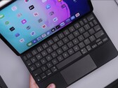Apple hat eine Tastaturhülle entwickelt, die das iPad in einen klassischen Laptop verwandelt. (Bild: Daniel Romero)