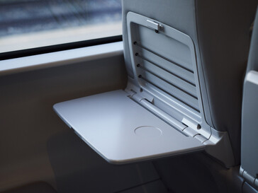 Neue Tische für Fahrgäste. (Bildquelle: Amtrak)