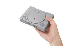 Das offizielle Unboxing-Video zeigt die PlayStation Classic aus der Nähe. (Bild: Sony)