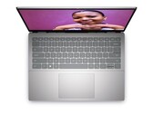 Das Dell Inspiron 14 präsentiert sich als modernes Ultrabook mit großem Trackpad und beleuchteter Chiclet-Tastatur. (Bild: Dell)