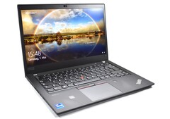 Das Lenovo ThinkPad T14 Gen 2 ist ein robuster Refurbished-Laptop für unter 500 Euro (Bildquelle: Benjamin Herzig)