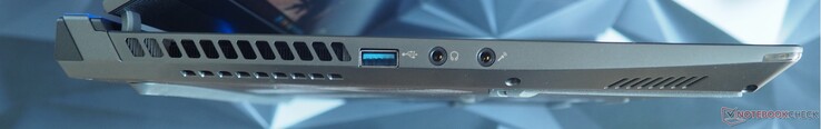 linke Seite: USB-A 3.2 Gen2, Headset, Mikrofon