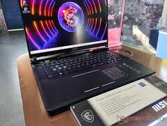 Das Raider GE78 HX ist auch mit smartem Touchpad erhältlich