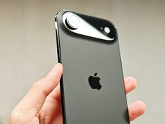 Das iPhone Air der nächsten Generation soll ein bedeutendes Kamera-Upgrade erhalten. (Bildquelle: Thai Nguyen)
