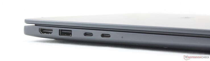Links: HDMI 2.1, USB-A 3.2 Gen. 1 (5 Gbit/s), 2x USB-C Thunderbolt 4 mit DisplayPort 2.1 + Power Delivery (100 W)