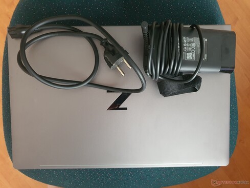 Smart Slim Netzteil mit 150 Watt