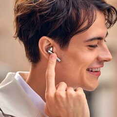 Amazon verkauft aktuell viele Ohr- und Kopfhörer zu reduzierten Preisen, darunter u.a. die Huawei FreeBuds 4. (Bild: Amazon)