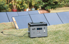 Die Oukitel P2001 Powerstation gibt es mit und ohne Solarpanels im Angebot. (Bild: Geekbuying)