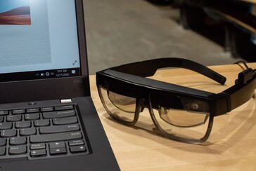 Die ThinkReality A3 muss per USB Type C mit einem Endgerät verbunden werden (Bild: Lenovo)