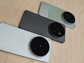Leaker liefern bereits erste Hands-On-Bilder aller drei Vivo X300 Ultra Farben. Der neue Multispektralsensor ist bestätigt.