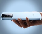 Das Xiaomi 17 Max packt einen 8.000 mAh Akku ins 225 Gramm schwere Gehäuse.