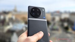 Die Nachfolger von Vivo X90 Pro und Vivo X90 Pro+ sollen als Vivo X100-Serie neue Maßstäbe bei der Kamera setzen, verriet Vivo am Wochenende.