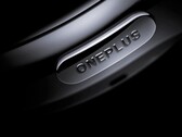 Da ist sie, die OnePlus Watch, die in 46 mm Größe und zwei Farben mit SpO2-Sensor und Warp Charge starten dürfte. (Bild: Ishan Agarwal)