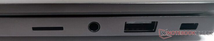 Rechts: 1x microSD, 1x Combo Audio/Mic (3,5 mm), 1x USB 3.2 Gen1 Typ-A, 1x Kensington