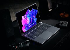 Das Acer Swift X 16 soll viel Leistung und ein hochwertiges OLED-Display im leichten Gehäuse bieten. (Bild: Acer)