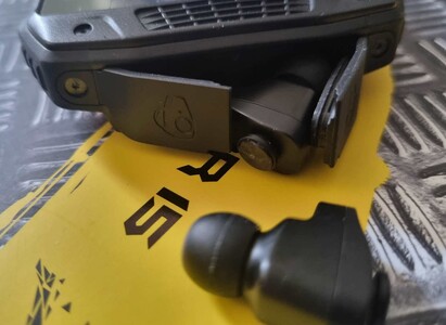 Die Kopfhörer finden direkt im Gerät Platz