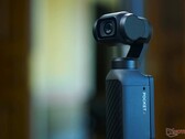 Der im Herbst erwartete Vivo-Konkurrent zur DJI Osmo Pocket 4 soll teils offenbar auf die Vivo X300 Ultra Kamera-Hardware setzen.