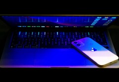 Im Herbst darf man neben dem iPhone 13 auch mit einem neuen iPad und MacBook Pro rechnen. (Bild: Rickie-Tom Schünemann)