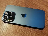 Amazon Italien verkauft das Apple iPhone 15 Pro 256GB zum Spitzenpreis mit 7% Rabatt (Bild: Florian Schmitt)