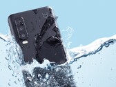 Bullitt garantiert, dass das Cat S75 auch in fünf Metern Tiefe wasserdicht bleibt. (Bild: Cat Phones)