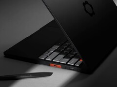 Der Framework Laptop 13 Pro kann mit dem Core Ultra X7 358H CPU bestückt werden