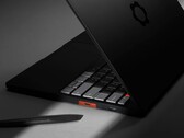Der Framework Laptop 13 Pro kann mit dem Core Ultra X7 358H CPU bestückt werden
