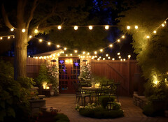 Die smarte Außen-Lichterkette Innr Smart Outdoor Light String ist im Handel angekommen. (Bild: Amazon)