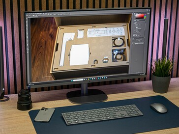 HP OmniStudio X All-in-One 32