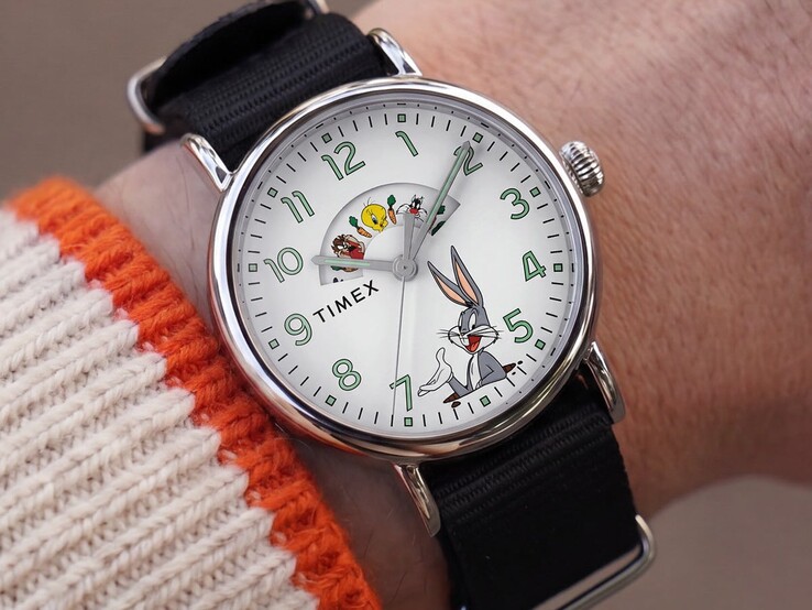 Timex Looney Tunes Uhr am Handgelenk