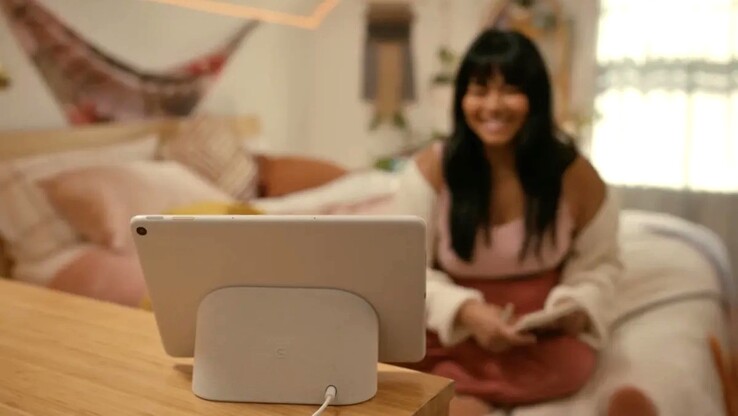 Ähnlich wie das angekündigte Google-Dock für das Pixel Tablet soll auch ein iPad bald als Smart-Home-Zentrale und Smart Speaker dienen. (Bild: Google)