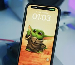 Das Apple HomePad soll mit einem quadratischen 7 Zoll Display etwas größer als ein iPhone sein.