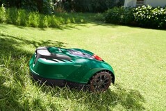 Lidl hat seine günstigen Parkside-Mähroboter wieder auf Lager und verkauft den PMRA 20-li B2 online ab 255 Euro (Bild: Lidl)