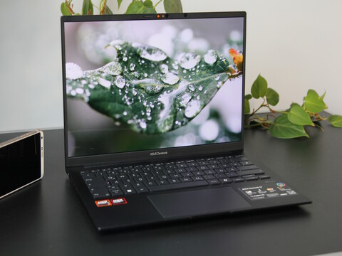 AMD-Subnotebook im engen Dreikampf - Asus ZenBook 14 OLED UM3406K im Test