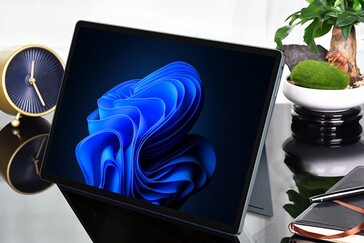 Das LeBook kommt mit einem 3:2-Display (Bild: KUU)